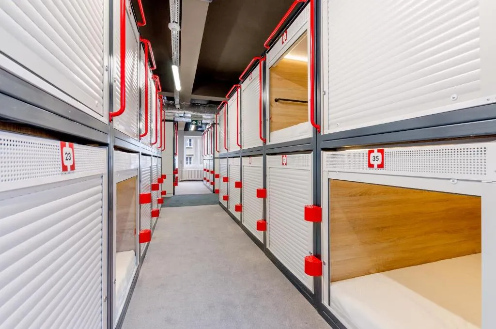 9h Capsule Hotel exterior